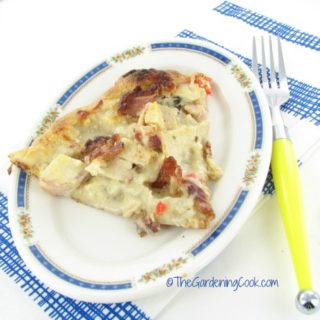 chicken bacon alfredo pizza
