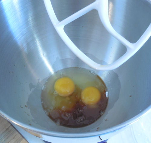 eggs and extract