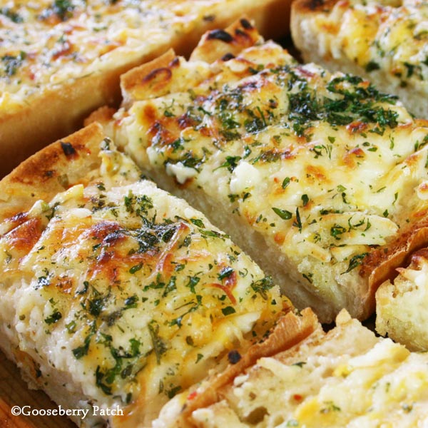 Bubbly Cheese Garlic Bread