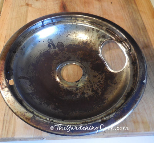 dirty burner drip pan