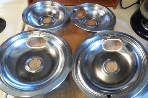 clean burner drip pans easily with ammonia