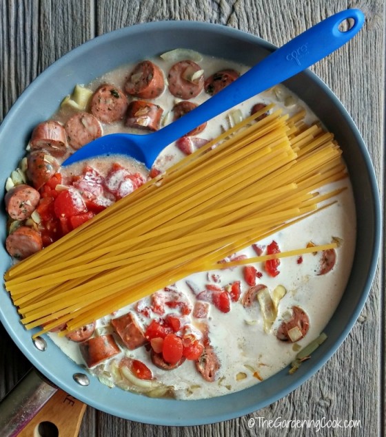 Spinach Sausage Fettuccine A One Pot Italian Delight