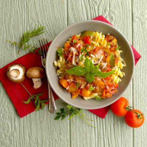 Roasted Tomato Vegetable Marinara Sauce with Pasta