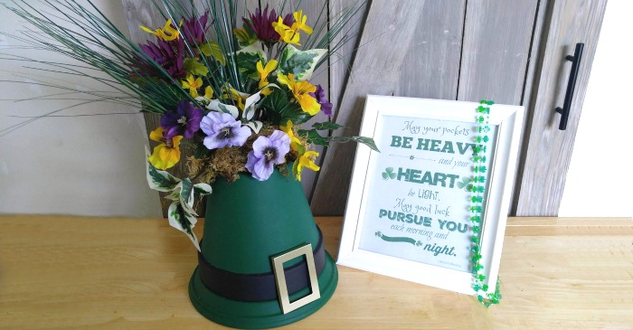 Leprechaun Hat Centerpiece St Patrick S Day Diy Table Decoration