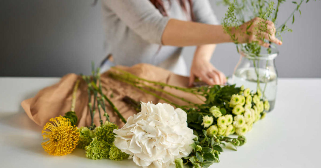 How to Keep Cut Flowers Fresh 15 Tips for Making Cut Flowers Last